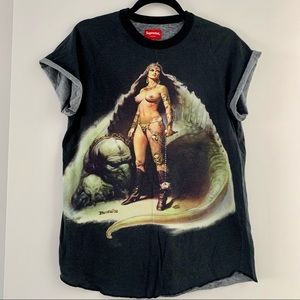 Vintage SUPREME🥊 X Boris Vallejo Size S